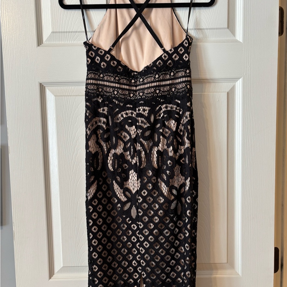 Lulu's Black and Cream Geometric Lace Dress Small - Picture 6 of 11